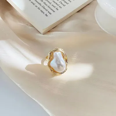 Baroque Irregular Pearl Finger Ring 